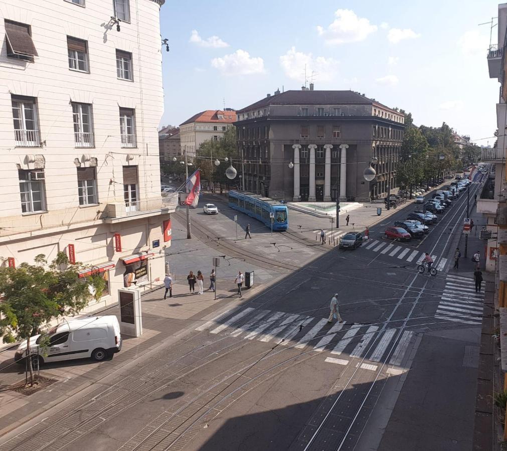 City Center Main Square Apartments Zagabria Esterno foto