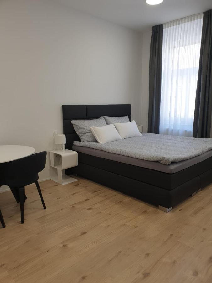 City Center Main Square Apartments Zagabria Esterno foto