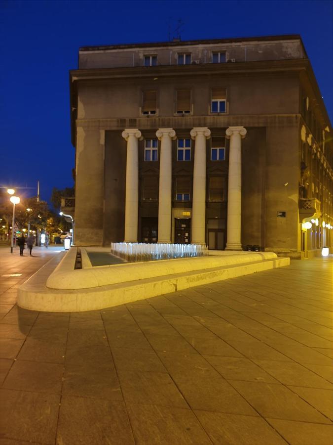 City Center Main Square Apartments Zagabria Esterno foto